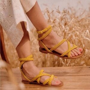 Sezane Arthur Low Yellow Braided Sandals Ocre Mustard Leather Details